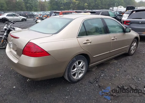 2006 Honda Accord 2.4 Ex из США, поврежденный, VIN 1HGCM568X6A168633